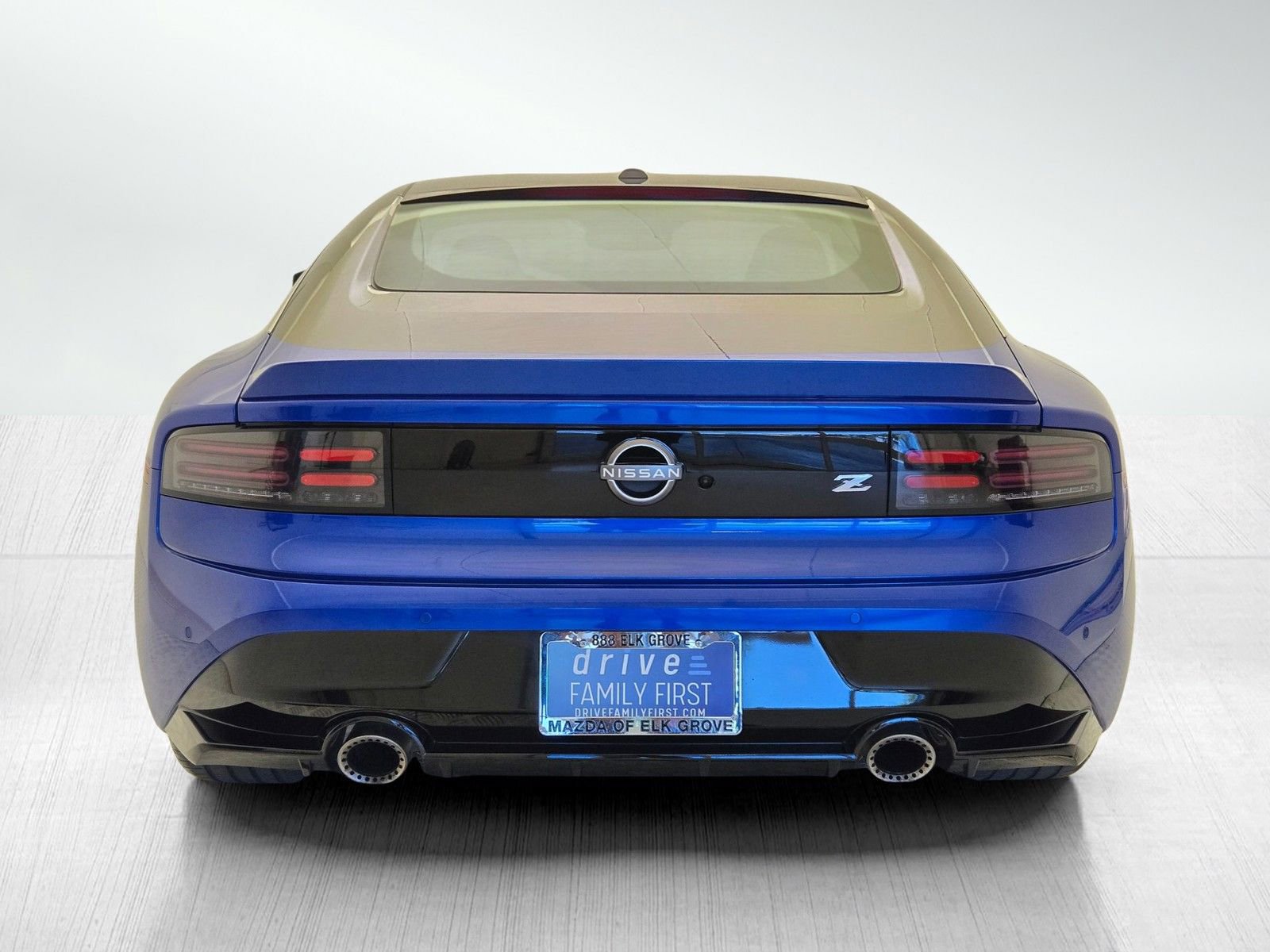 Used 2024 Nissan Z Performance w/ Floor Mat Package RWD image 5