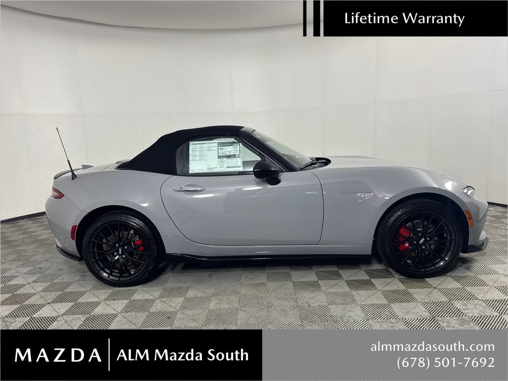 New 2026 MAZDA MX-5 Miata Club w/ Interior Package RWD image 5