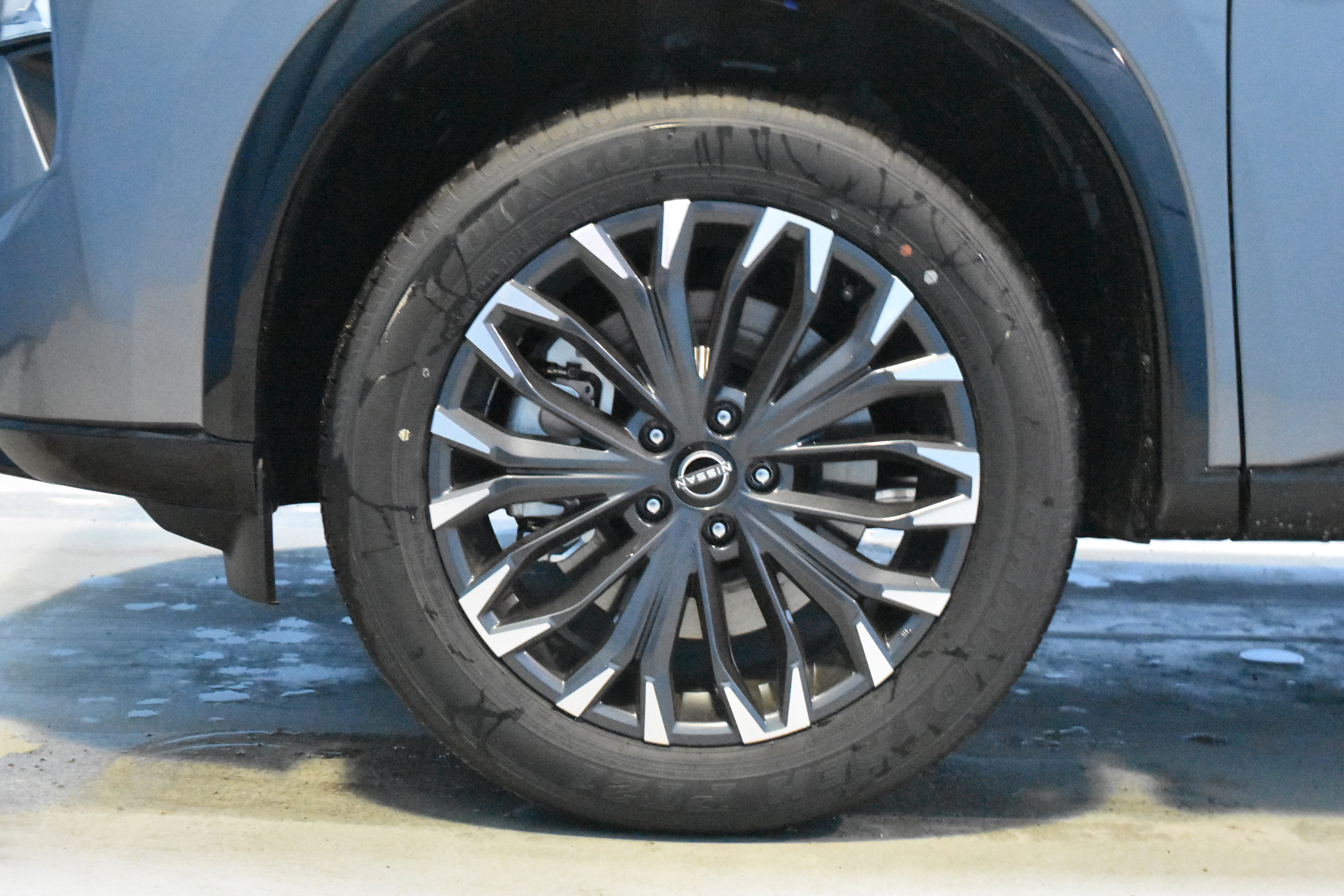 New 2026 Nissan Rogue Platinum w/ Tech Package AWD/4WD image 23