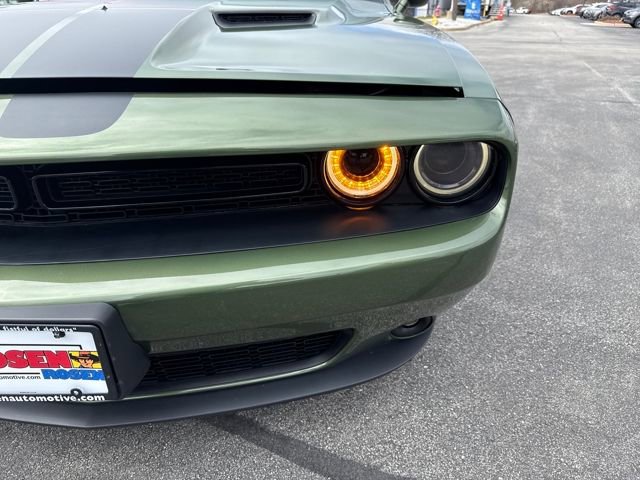 Used 2022 Dodge Challenger SXT w/ Plus Package image 35