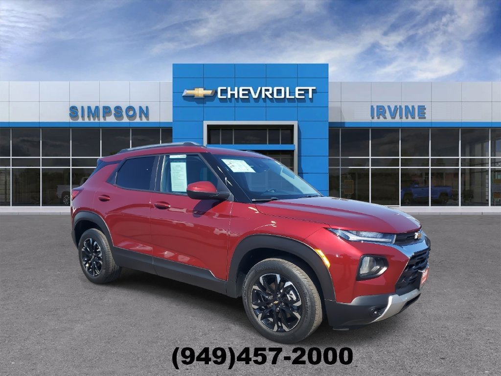 Used 2023 Chevrolet TrailBlazer LT w/ Convenience Package AWD/4WD image 2