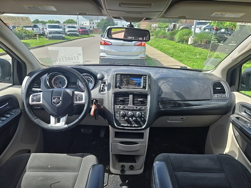 Used 2017 Dodge Grand Caravan SE w/ Power Window Group FWD image 5