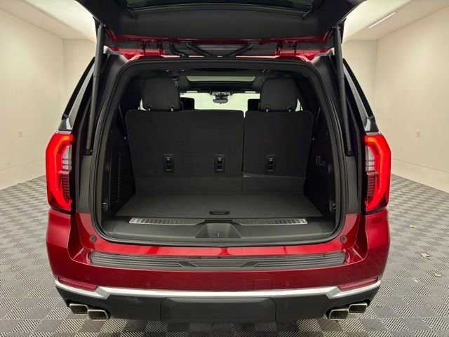 New 2026 GMC Yukon Denali w/ Denali Reserve Package image 13