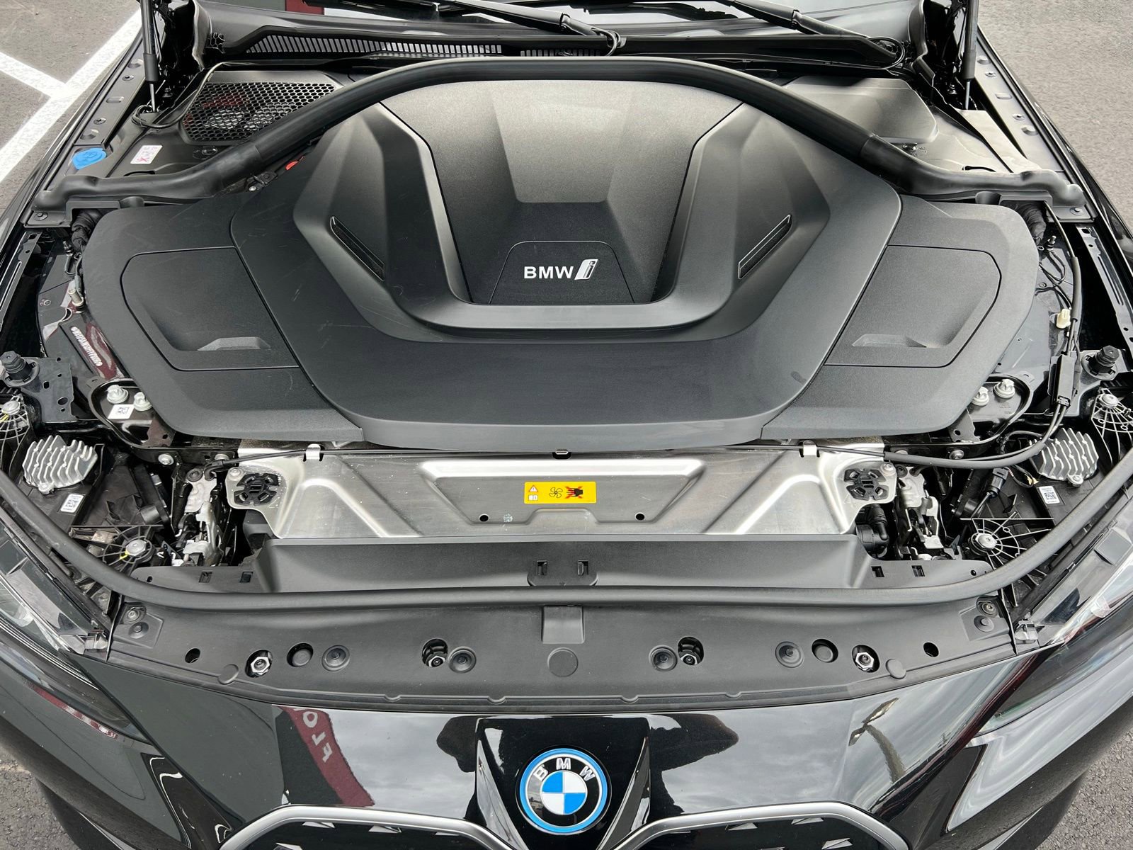 Used 2023 BMW i4 eDrive40 w/ Premium Package image 18