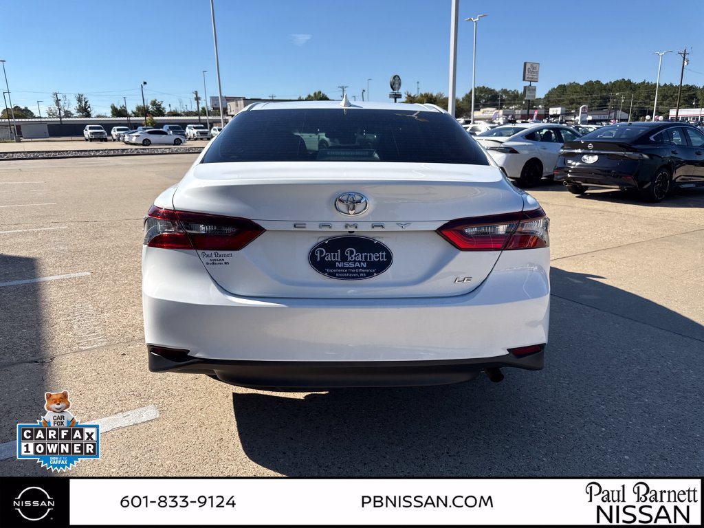 Used 2024 Toyota Camry LE FWD image 11