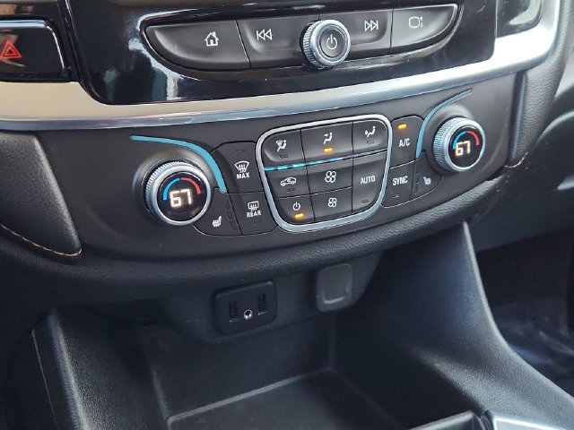 Used 2018 Chevrolet Traverse LT FWD image 42