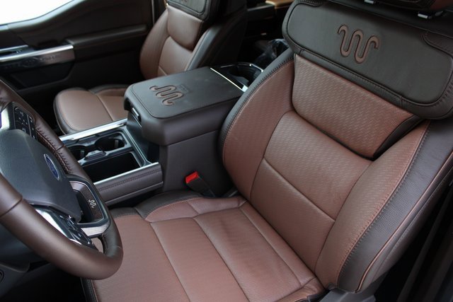 New 2025 Ford F350 King Ranch w/ FX4 Off-Road Package image 19
