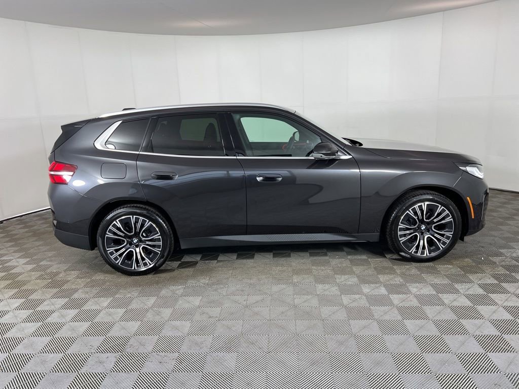 Used 2026 BMW X3 xDrive30 w/ Premium Package image 2