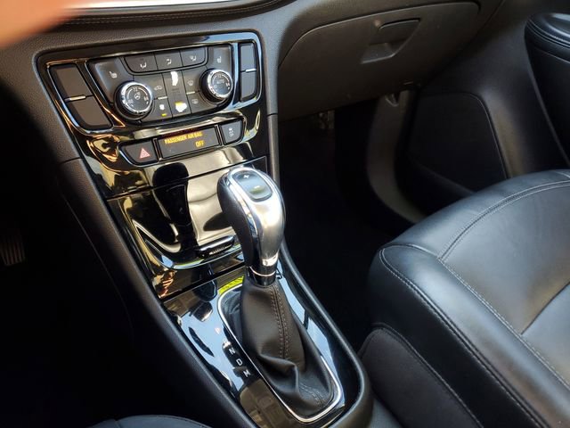 Used 2019 Buick Encore Essence image 25