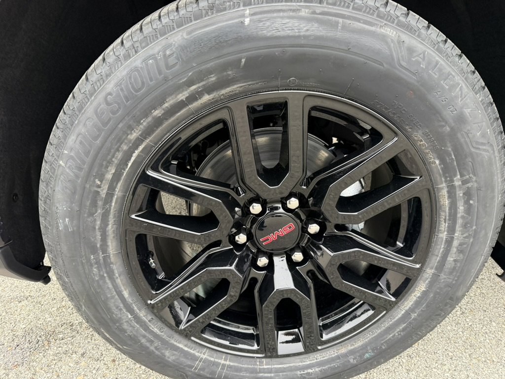 New 2026 GMC Sierra 1500 Elevation image 9