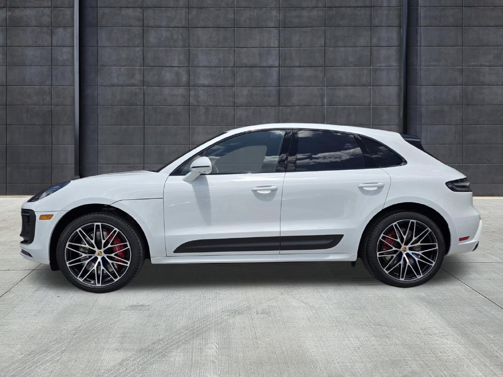 New 2026 Porsche Macan GTS AWD/4WD image 2
