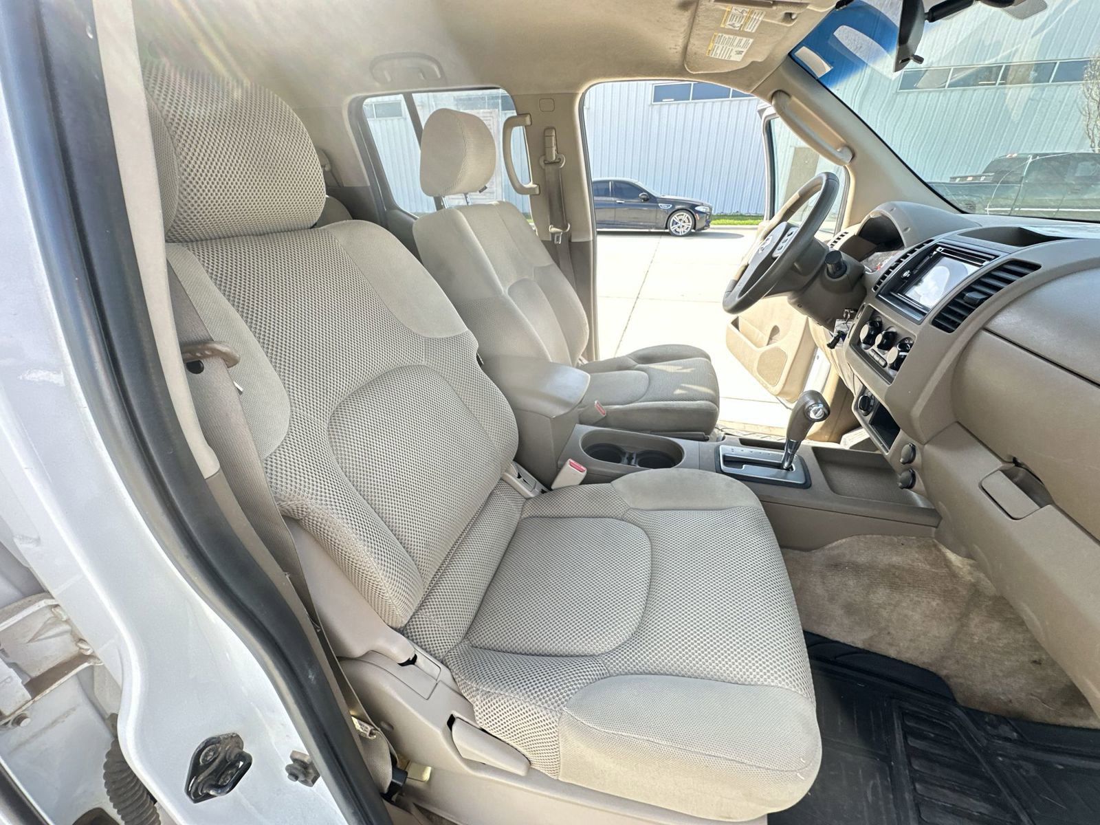 Used 2005 Nissan Frontier SE w/ (P01) Power Pkg image 24