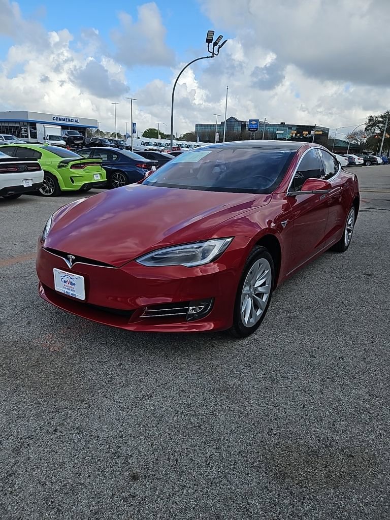 Used 2017 Tesla Model S 90D AWD/4WD image 3