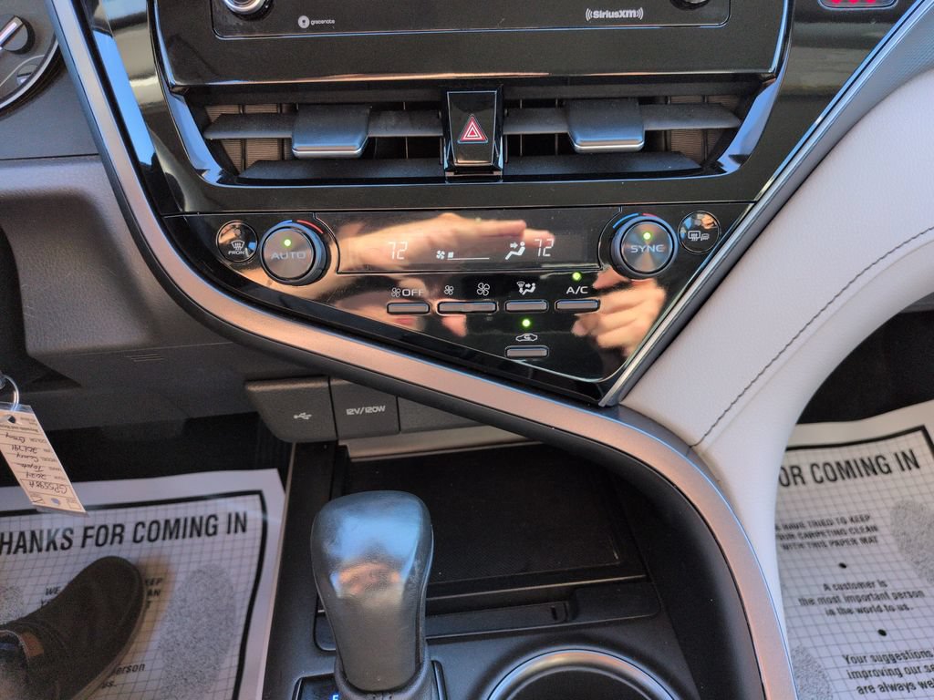 Certified 2024 Toyota Camry SE FWD image 18