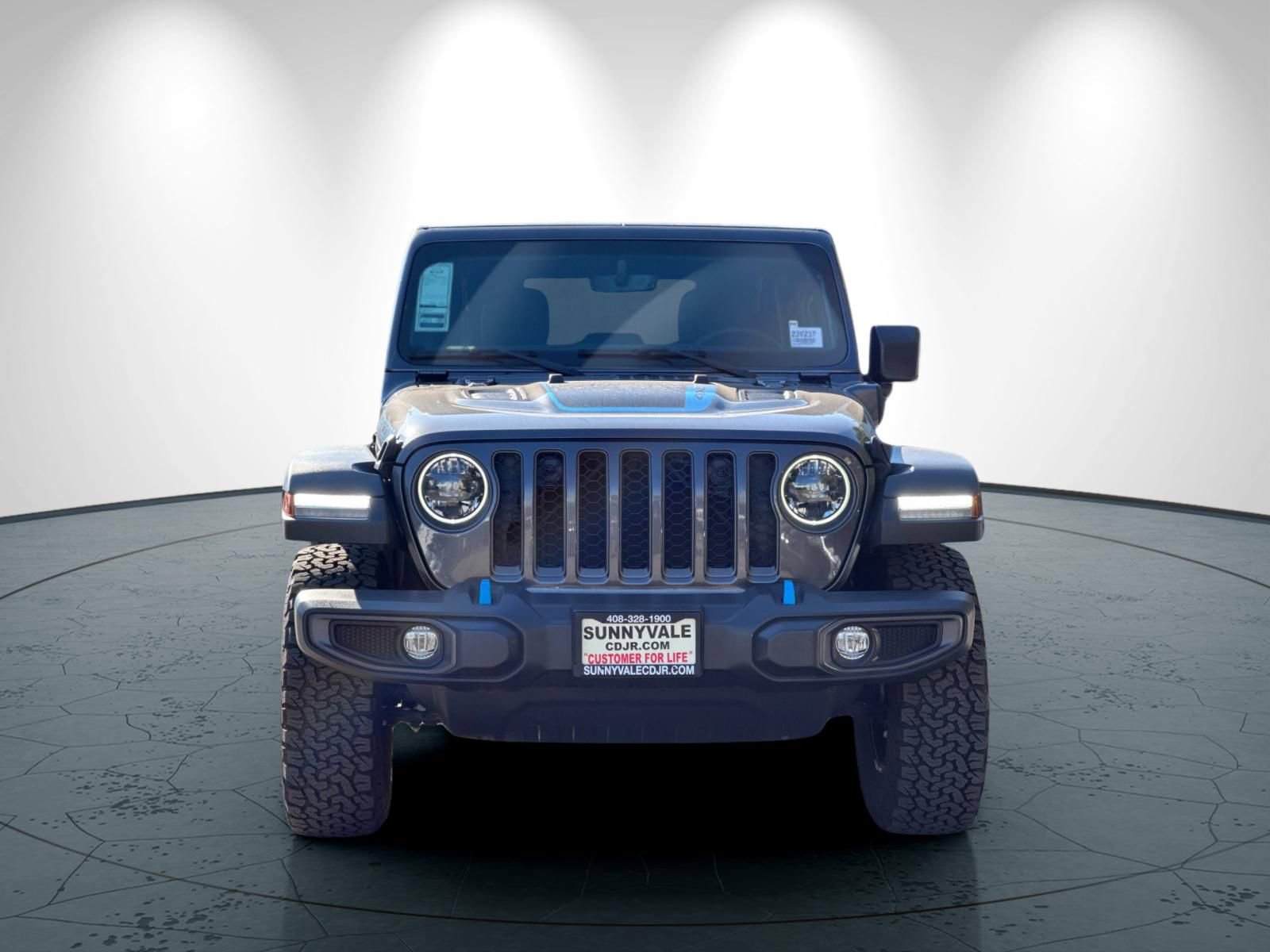 New 2023 Jeep Wrangler Unlimited Rubicon 4xe w/ Cold Weather Group image 9