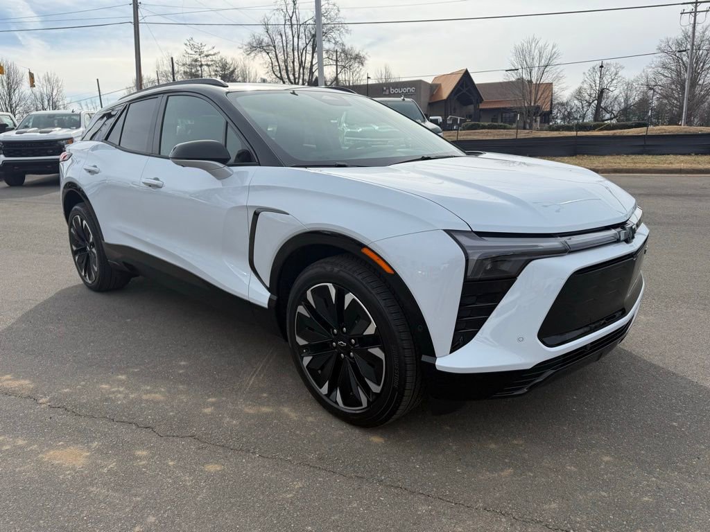 New 2026 Chevrolet Blazer EV RS image 7