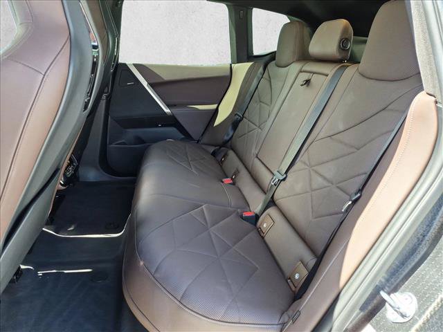 Certified 2024 BMW iX xDrive50 w/ Convenience Package AWD/4WD image 19