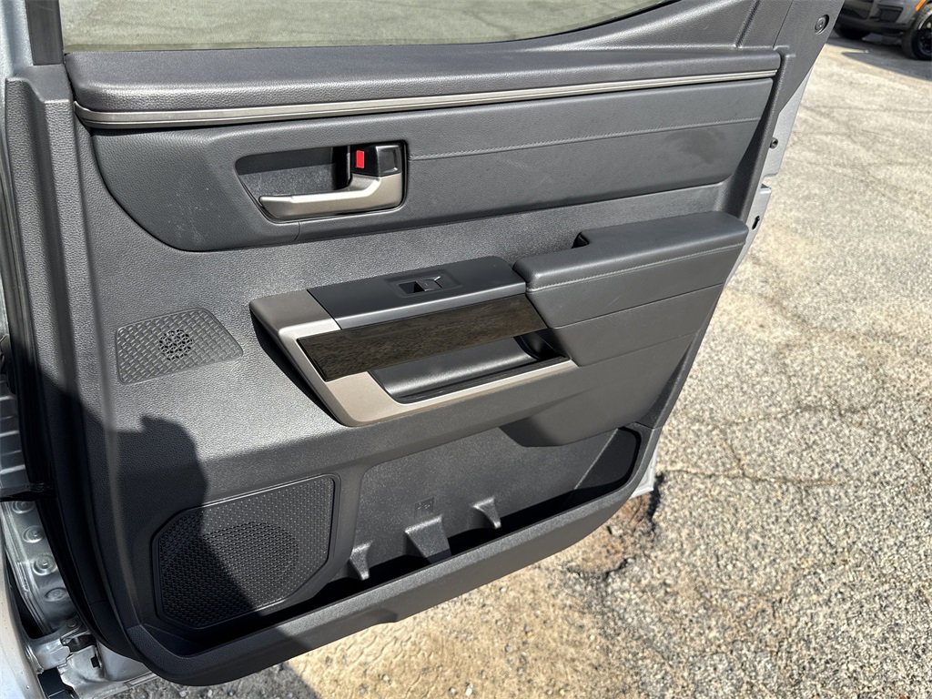 Used 2024 Toyota Tundra Limited image 37