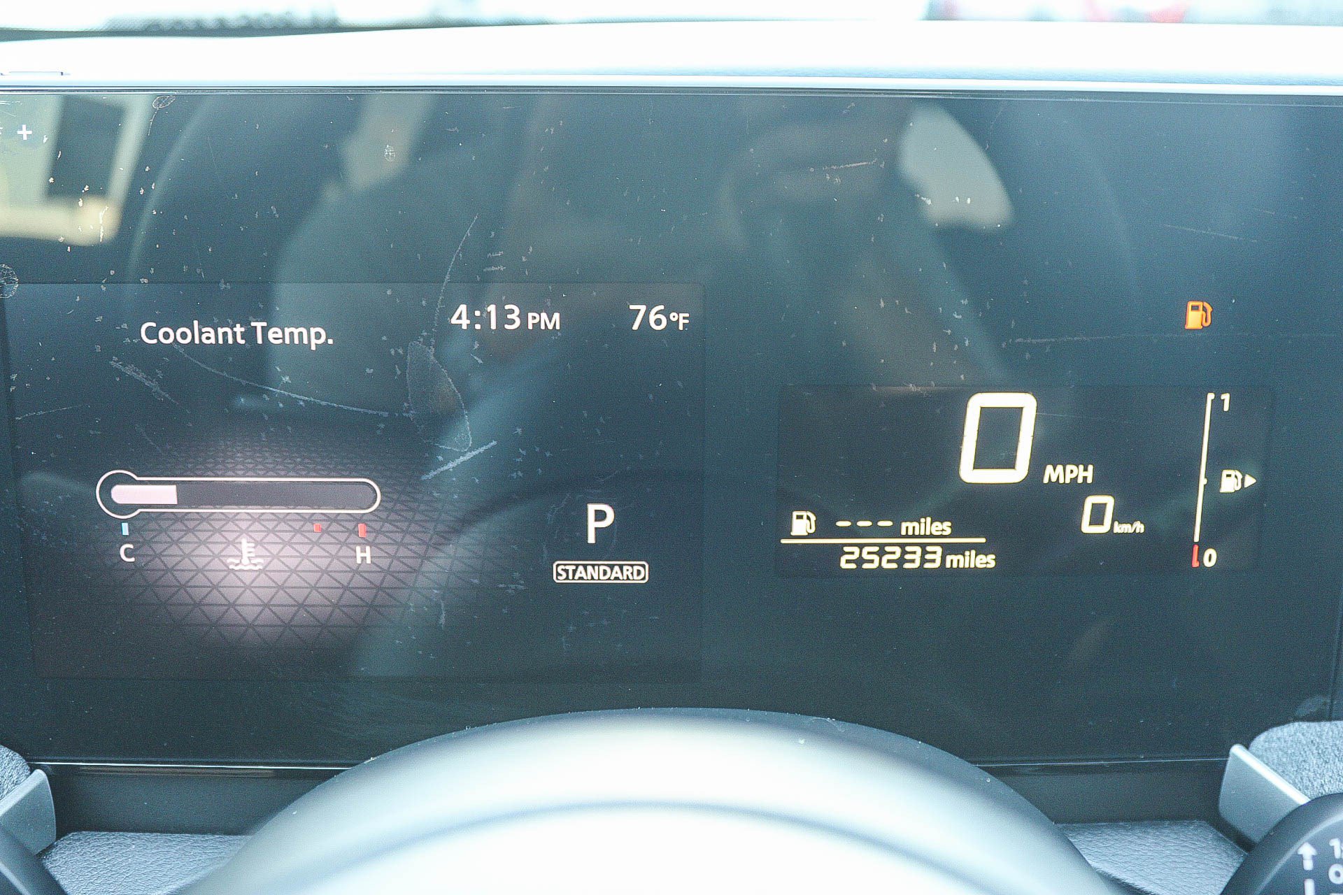 Used 2025 Nissan Kicks SV w/ Charging Package FWD image 24