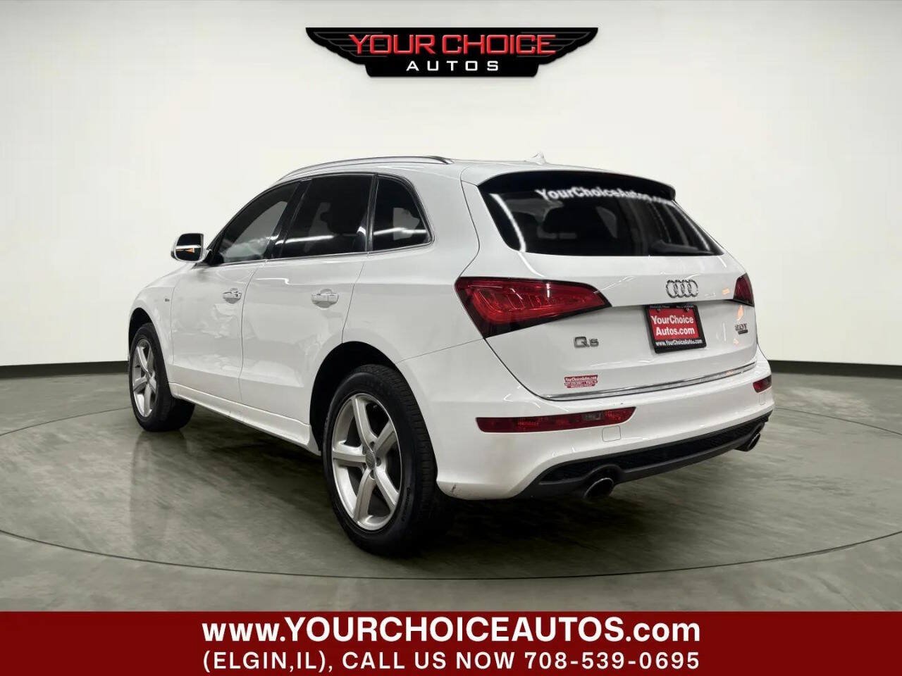 Used 2017 Audi Q5 2.0T Premium Plus w/ Technology Package AWD/4WD image 3