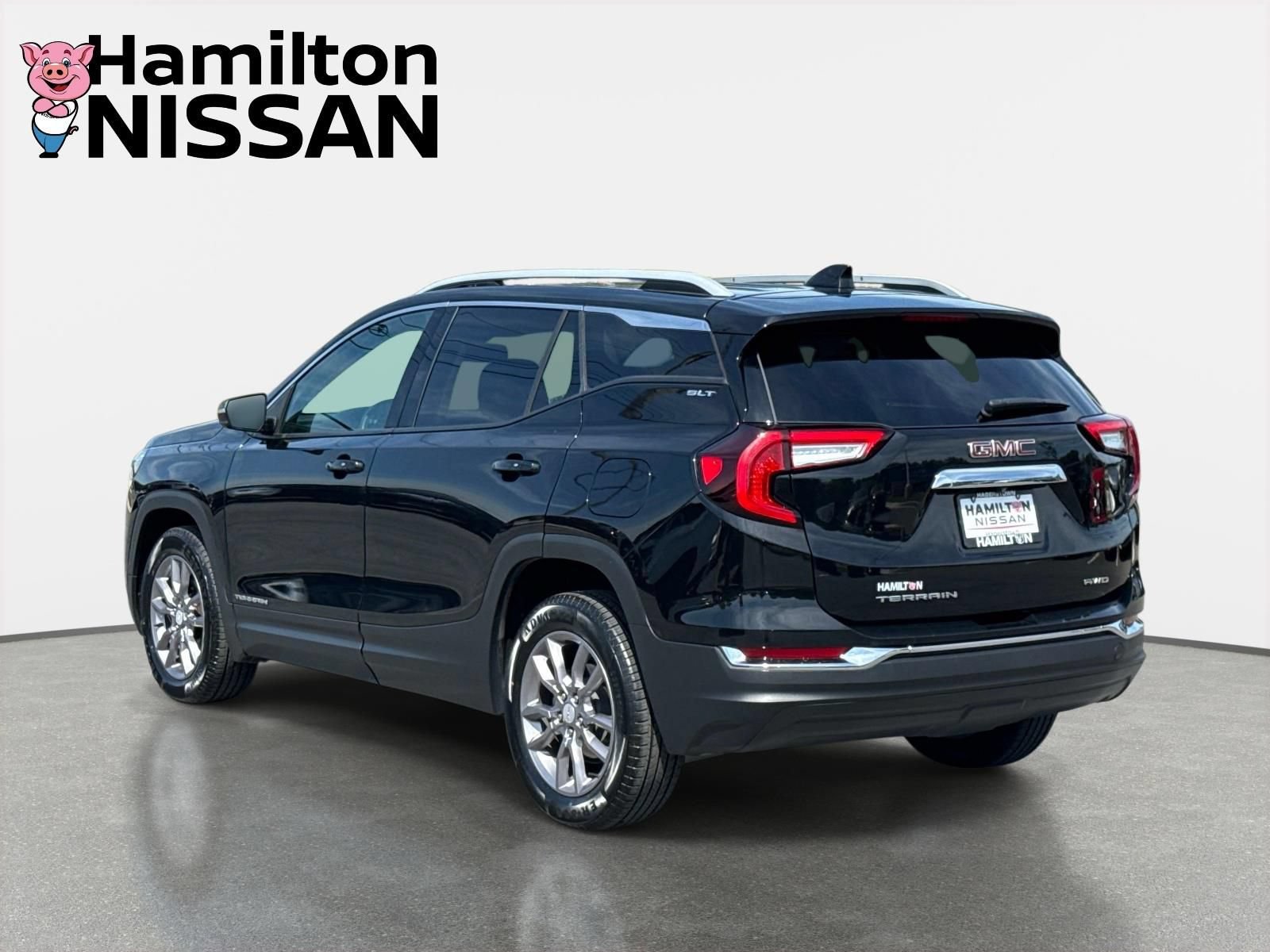 Used 2023 GMC Terrain SLT AWD/4WD image 4