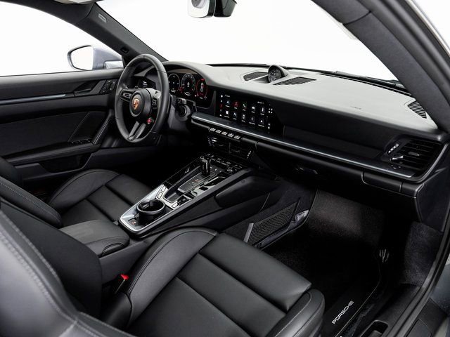 Certified 2025 Porsche 911 Carrera image 27