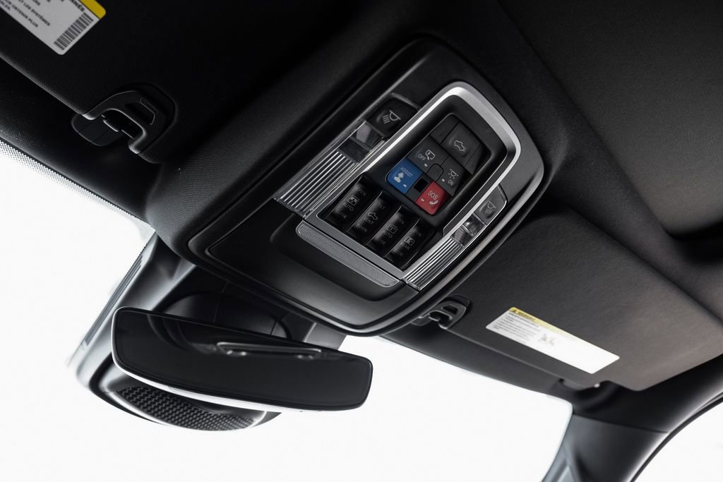 Used 2019 RAM 1500 Limited image 32