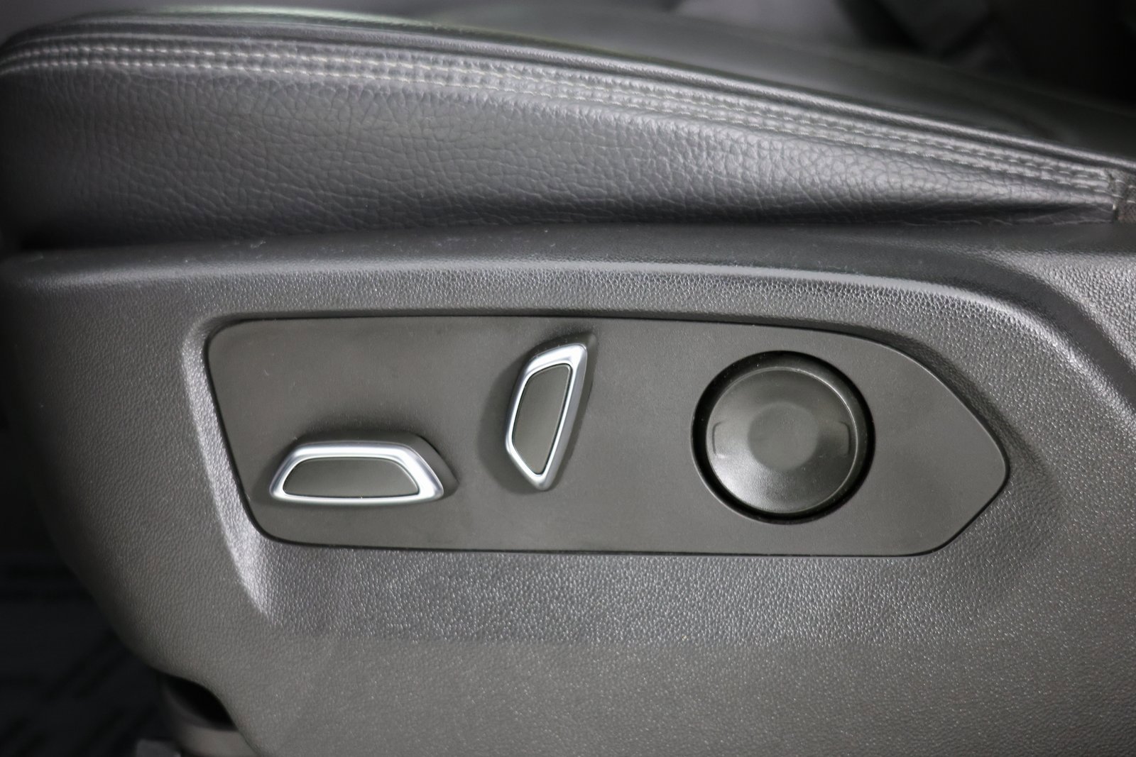 Used 2023 GMC Sierra 1500 Denali w/ Denali Reserve Package image 27