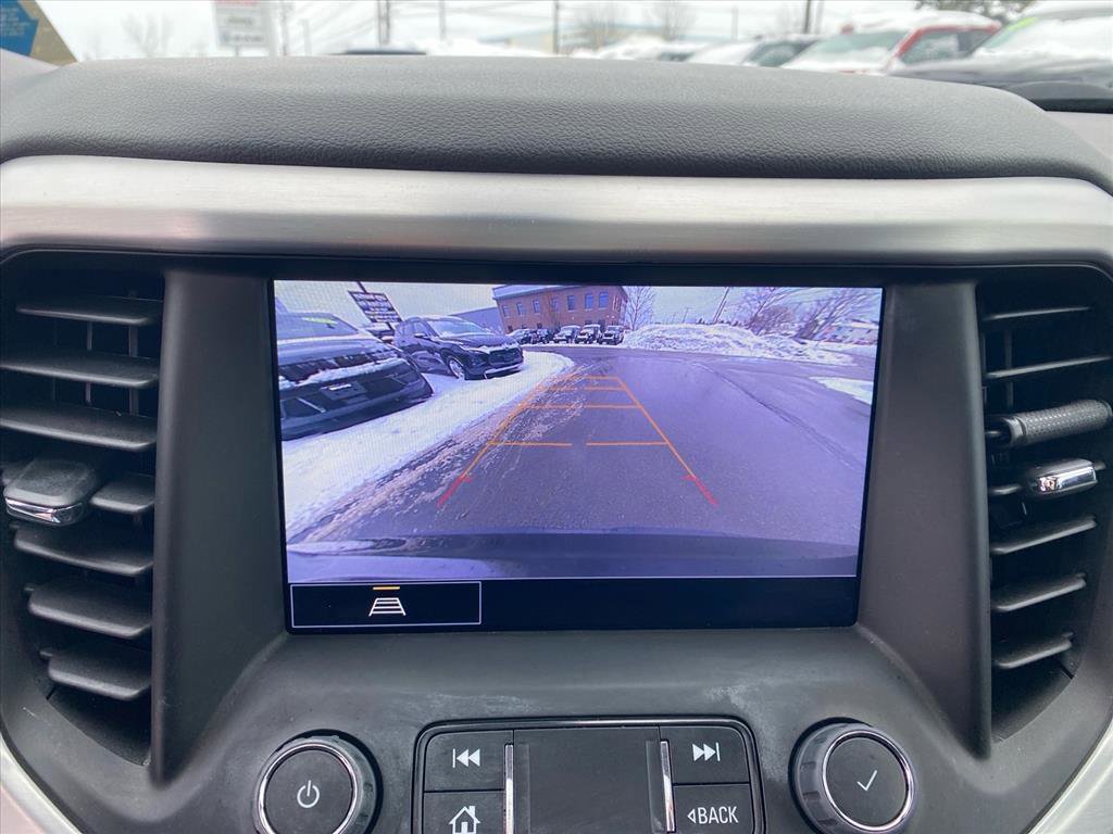 Used 2023 GMC Acadia SLT w/ Preferred Package image 16
