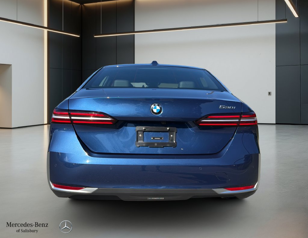 Used 2026 BMW 530i RWD image 5