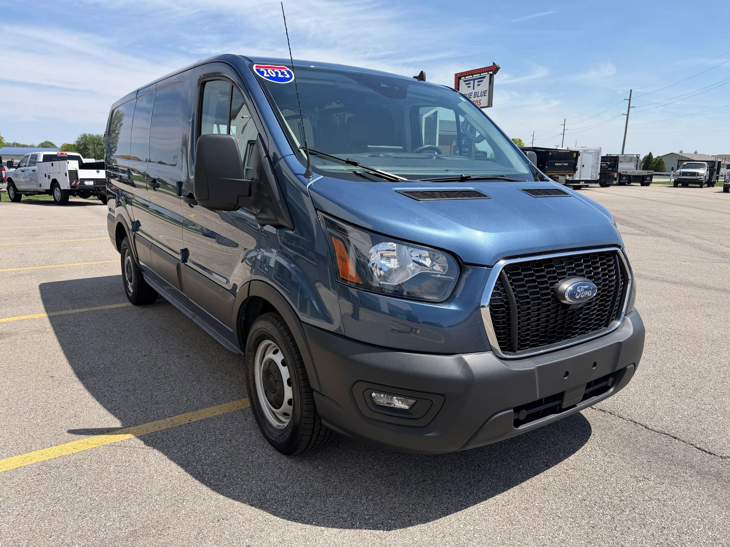 Used 2023 Ford Transit 150 Low Roof RWD image 10