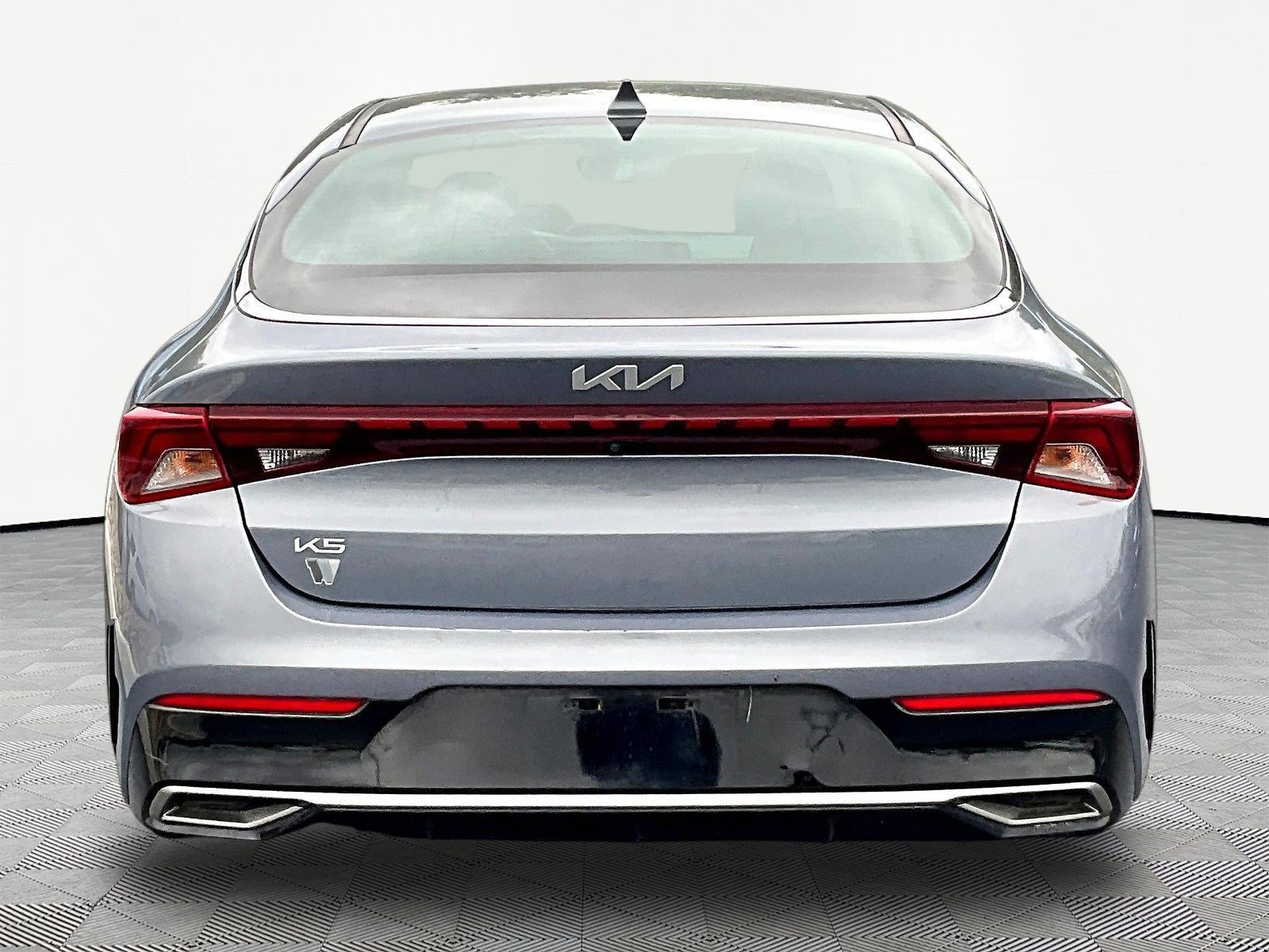 Used 2023 Kia K5 LXS FWD image 12