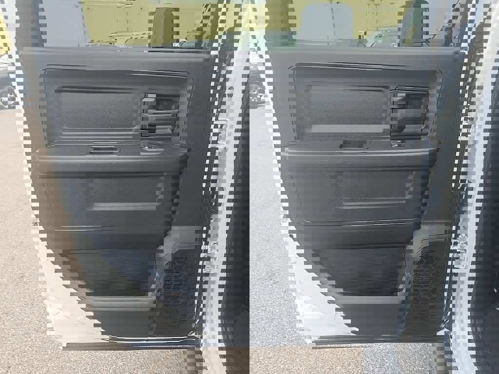 New 2026 RAM 3500 Tradesman image 15