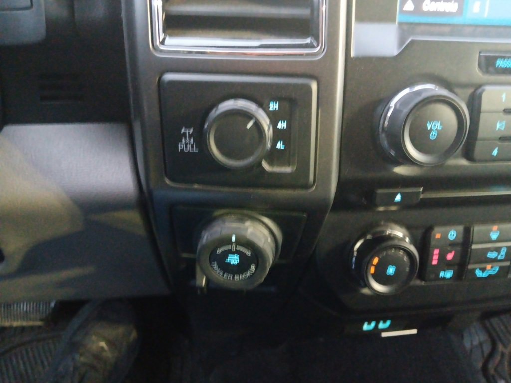 Used 2018 Ford F150 XLT w/ Equipment Group 302A Luxury image 25