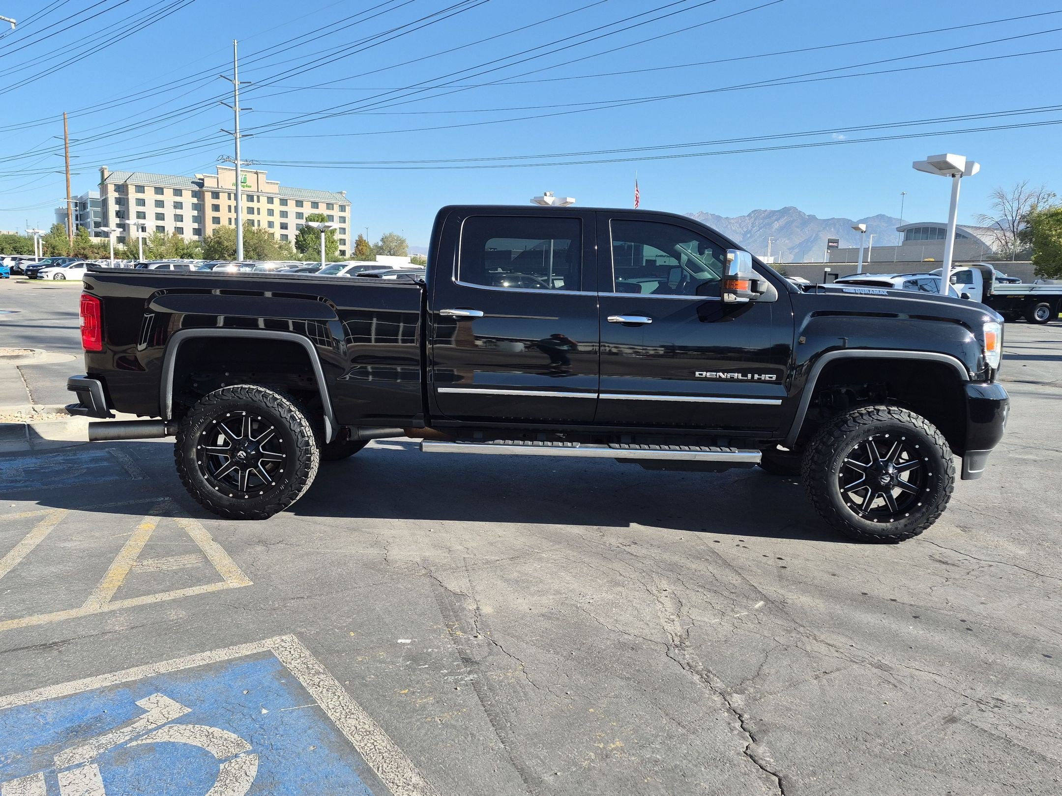 Used 2018 GMC Sierra 3500 Denali w/ Duramax Plus Package AWD/4WD image 6