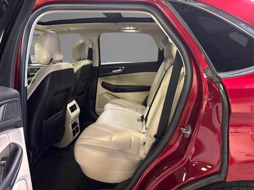 Certified 2019 Ford Edge Titanium w/ Cold Weather Package image 11