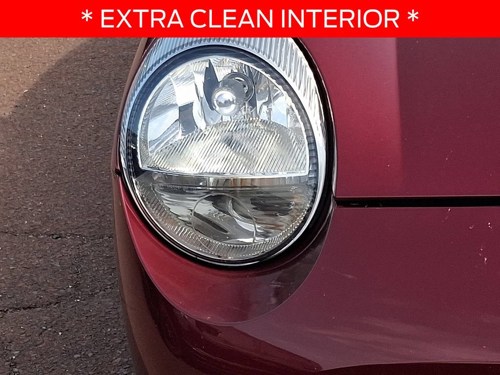 Used 2004 Ford Thunderbird RWD image 9
