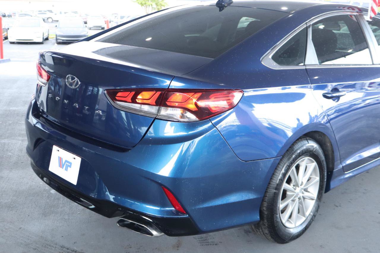 Used 2018 Hyundai Sonata SE FWD image 7