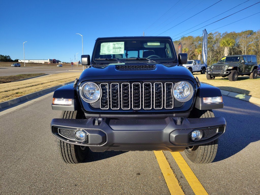 New 2026 Jeep Gladiator Sport AWD/4WD image 2