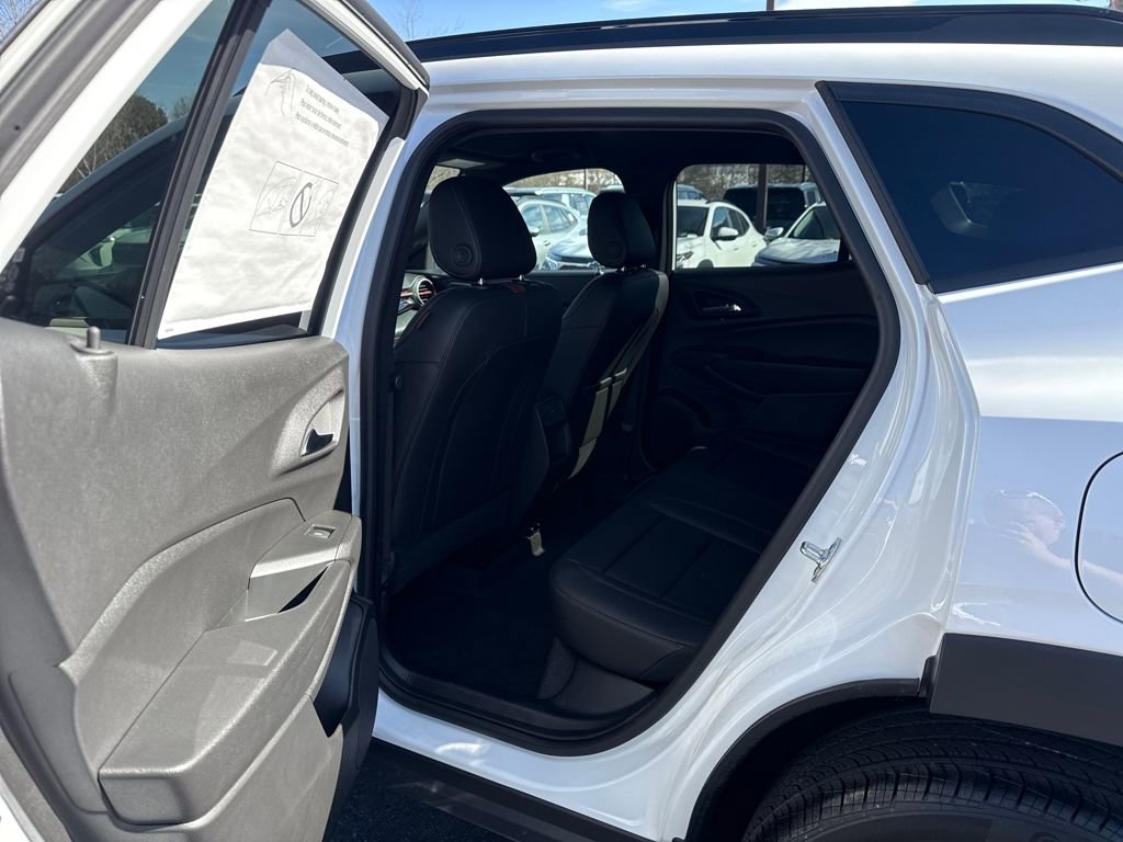 New 2025 Chevrolet Trax RS w/ Driver Confidence Package image 20