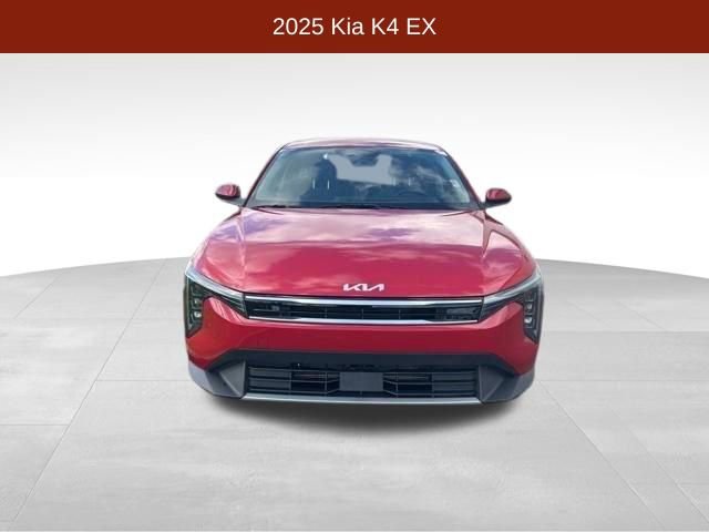 Used 2025 Kia K4 EX image 2