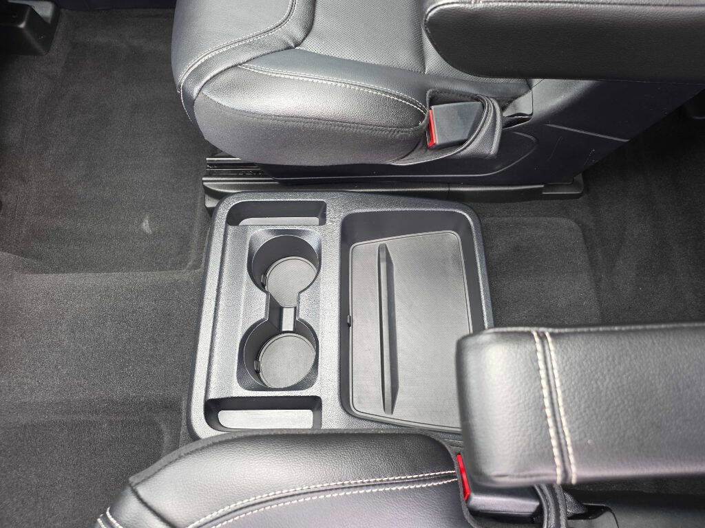 Used 2020 Ford Explorer ST w/ ST Street Pack image 21