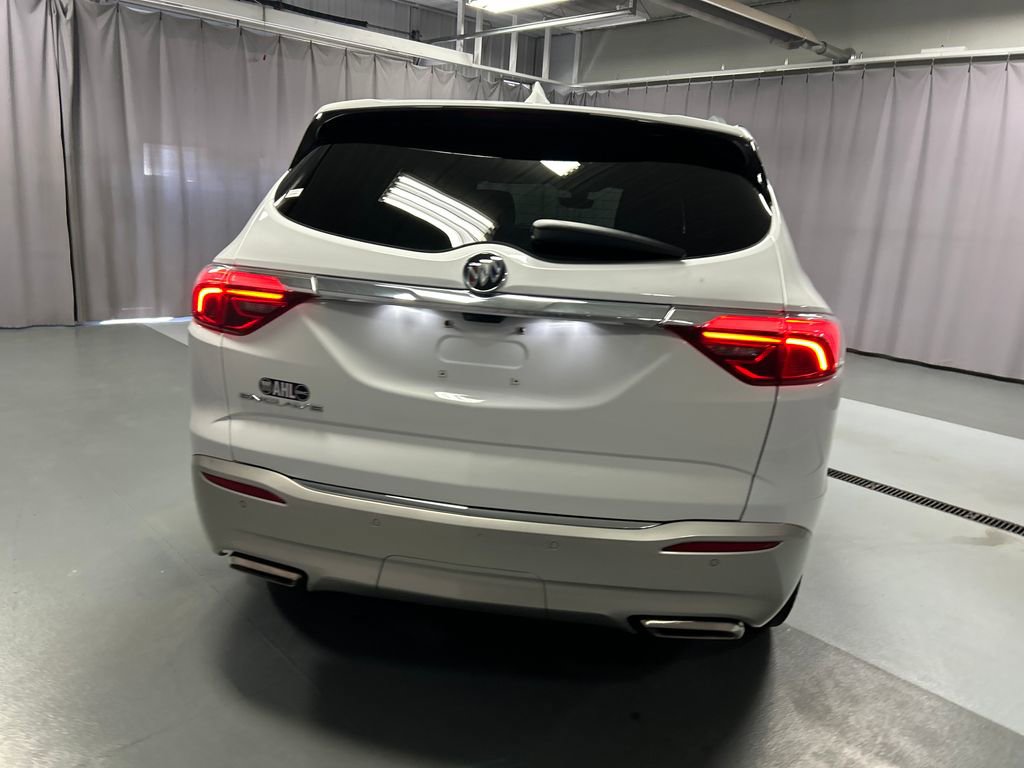 Used 2023 Buick Enclave Essence w/ Experience Buick Package image 6
