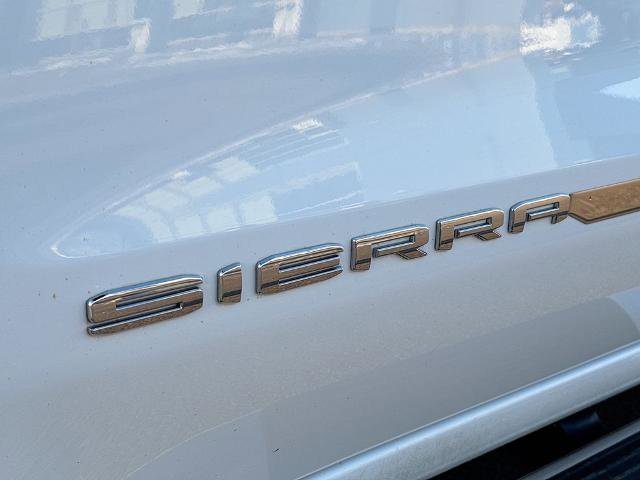 Used 2019 GMC Sierra 1500 SLT w/ SLT Premium Package image 19