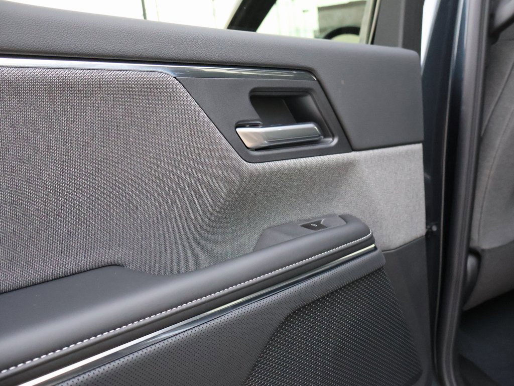 New 2026 GMC Sierra EV Elevation image 23