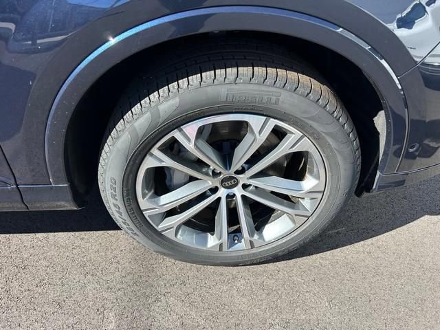 New 2026 Audi Q7 2.0T Premium Plus image 27