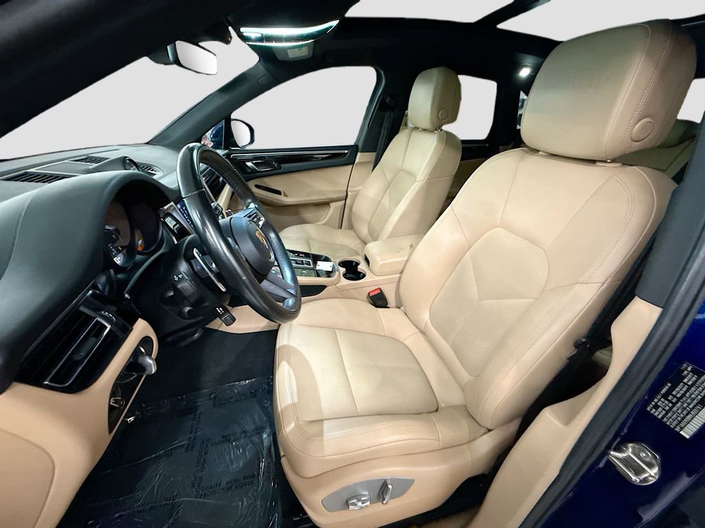 Used 2022 Porsche Macan image 22