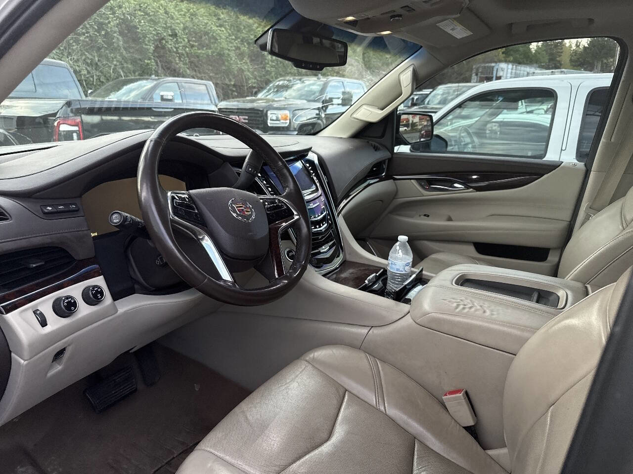 Used 2015 Cadillac Escalade ESV Premium AWD/4WD image 5