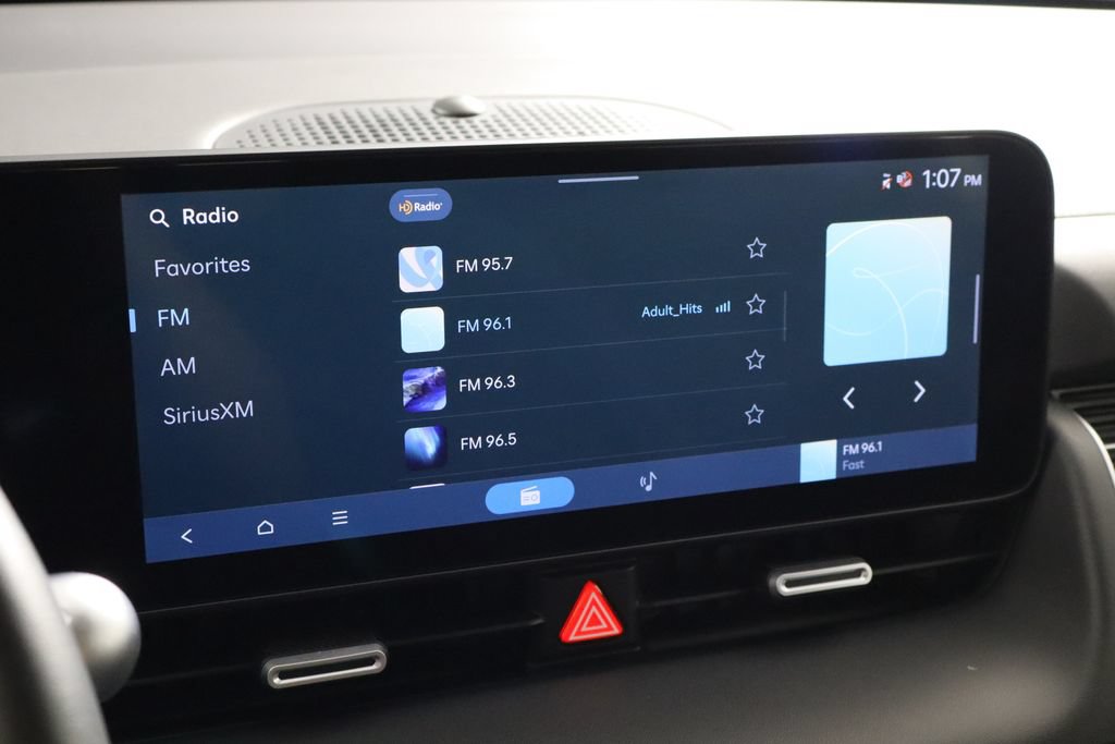 Used 2025 Hyundai Ioniq 5 SE RWD image 33