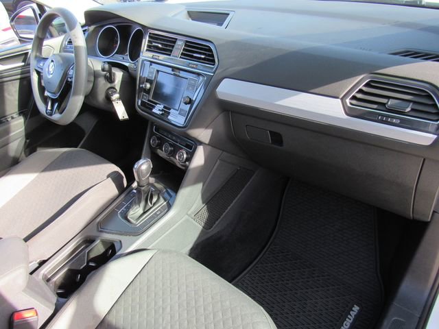 Used 2021 Volkswagen Tiguan S image 12